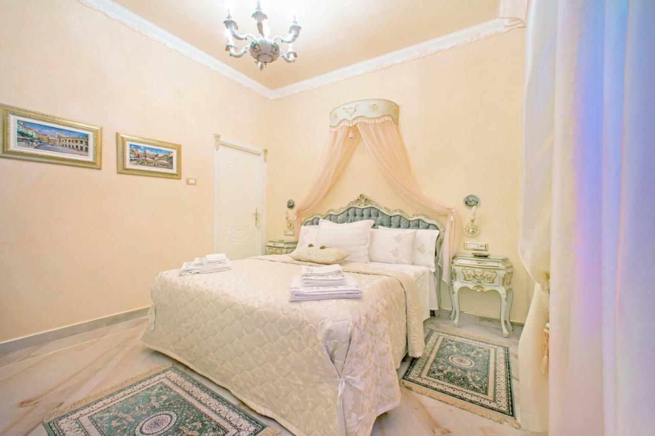 Fiore D'Arancio Luxury City Center Apartment Verona Exteriér fotografie